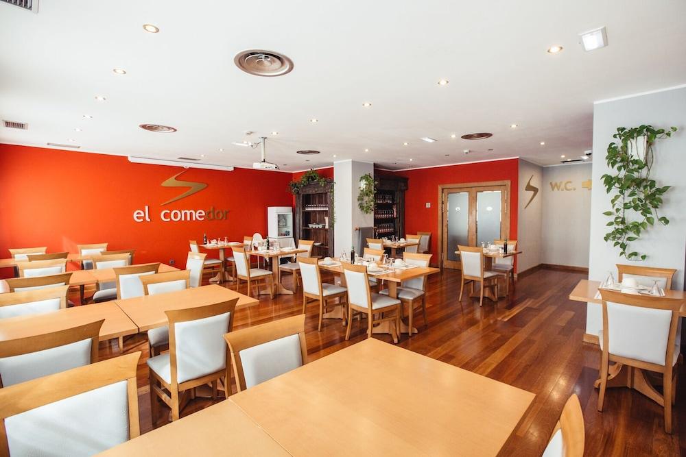 Hotel El Sella Onís 외부 사진