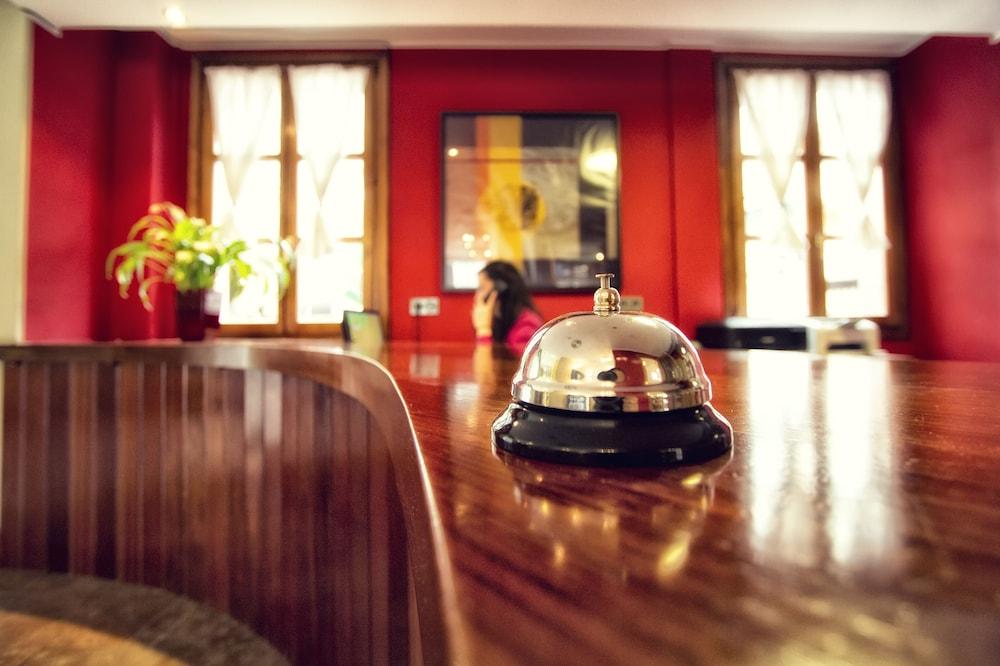 Hotel El Sella Onís 외부 사진