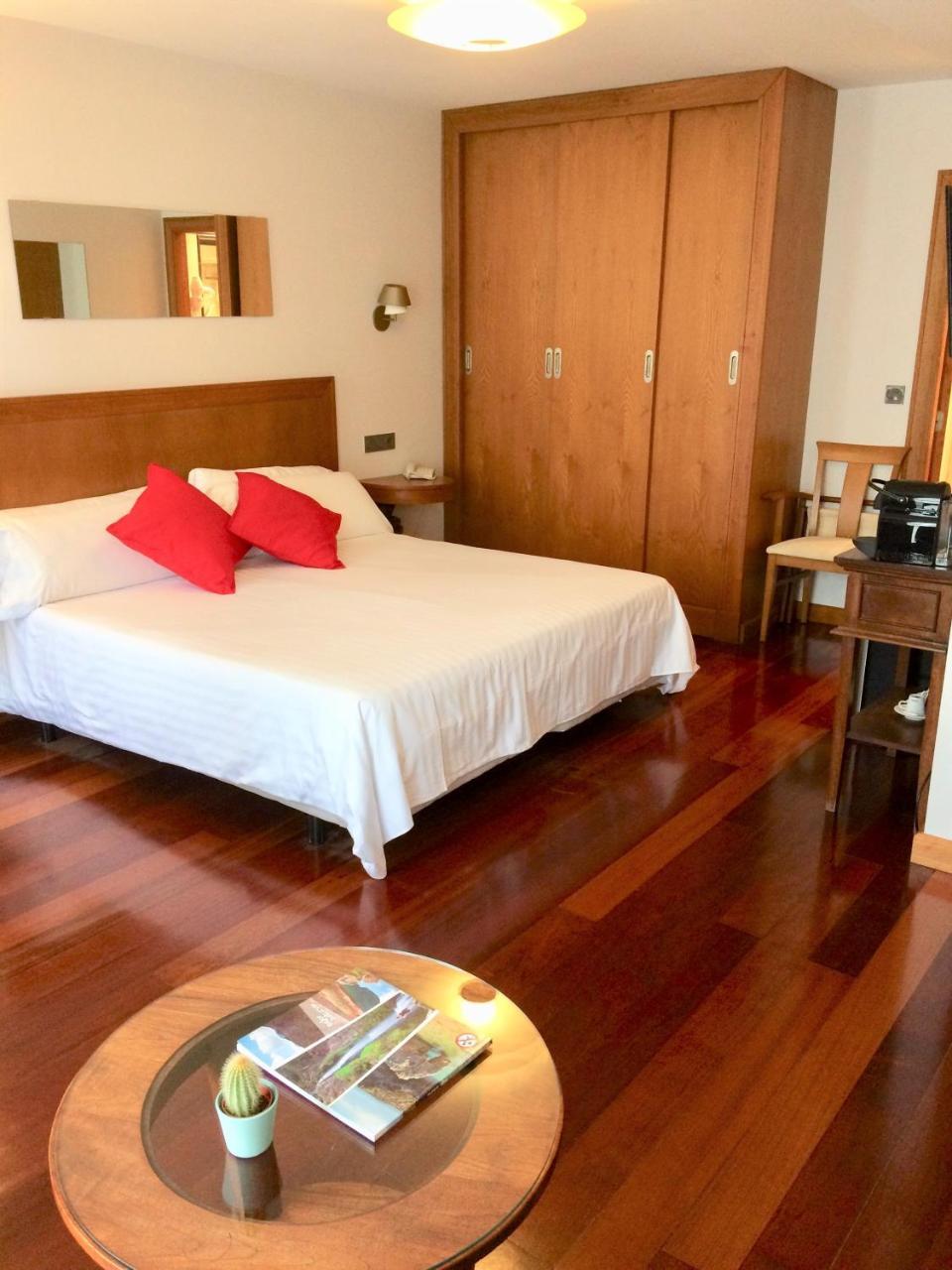 Hotel El Sella Onís 외부 사진
